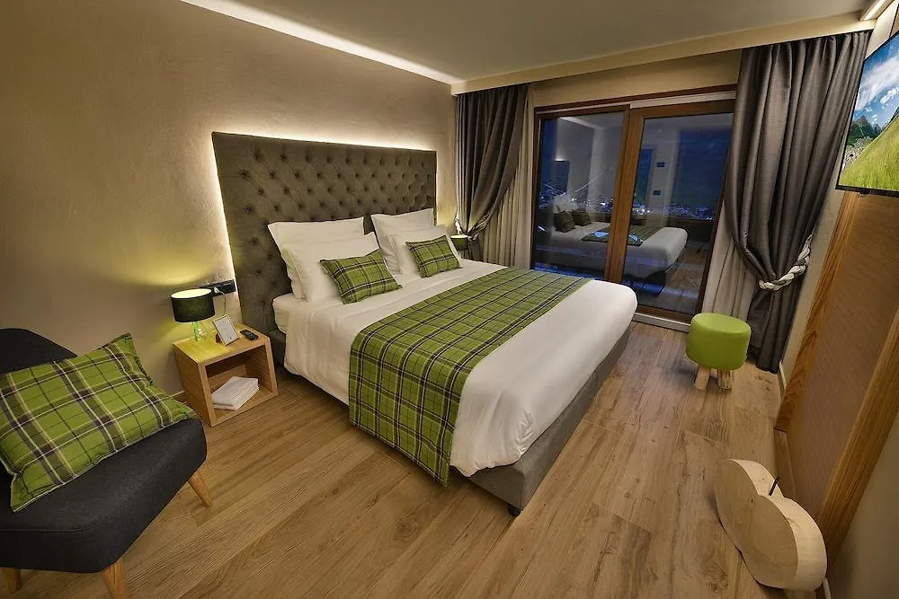 Hotel Margherita Livigno 3*,